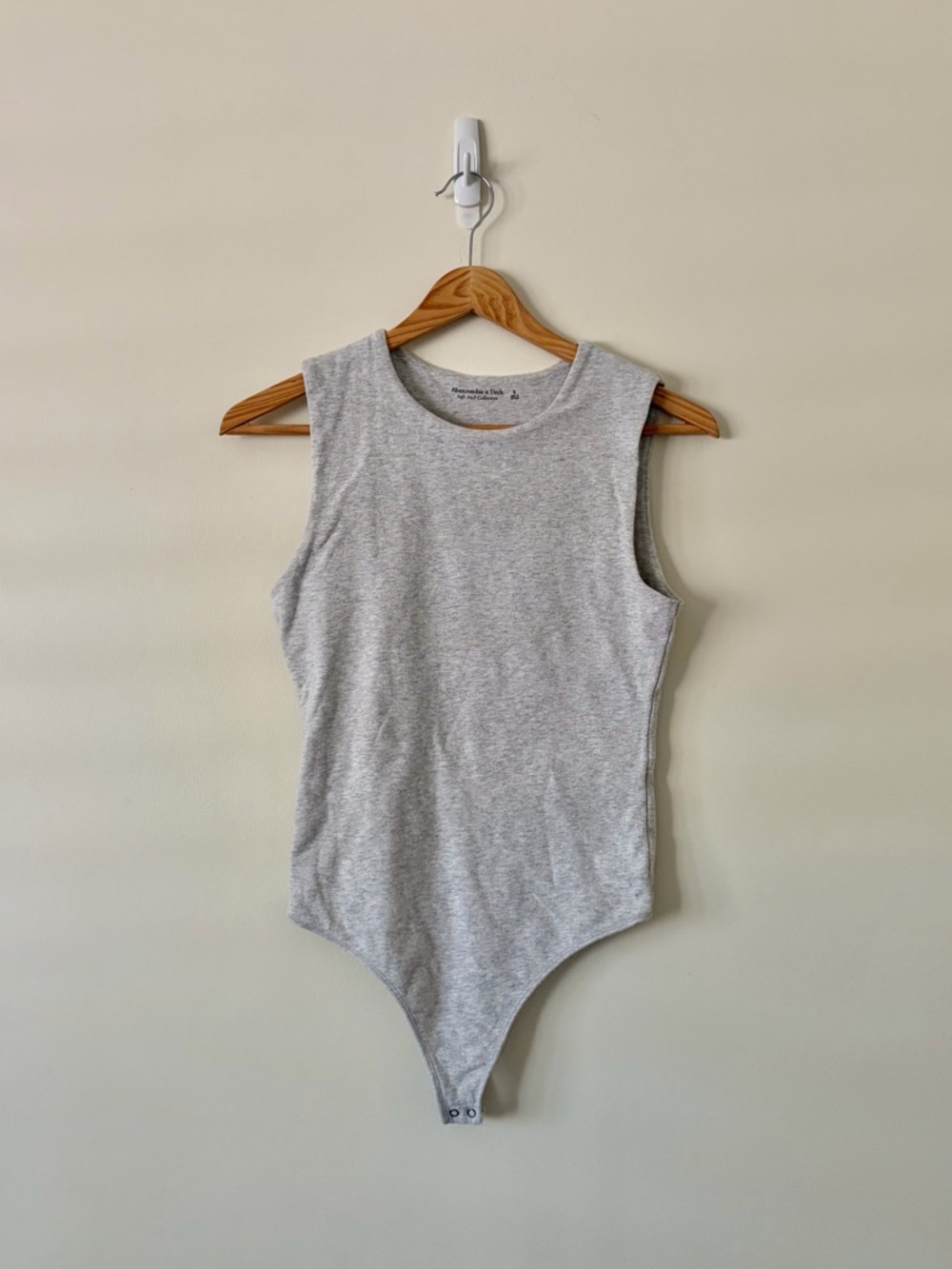 Abercrombie & Fitch Kids Heather Gray Sleeveless Bodysuit